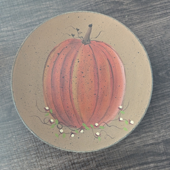 Hand Painted Vintage Primitive Decorative Plates with Small Easel - Picture 5 of 6